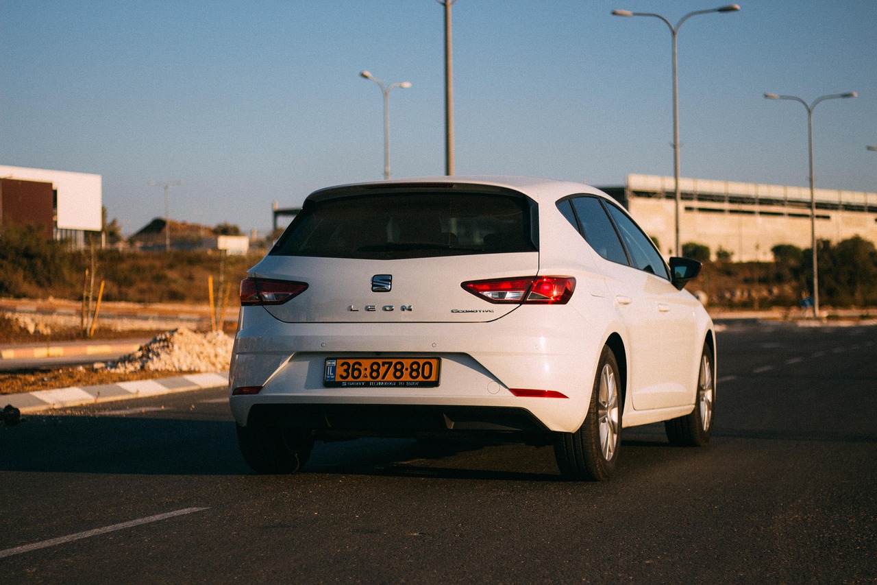 標(biāo)致4008車身設(shè)計(jì)，美與實(shí)用的完美融合